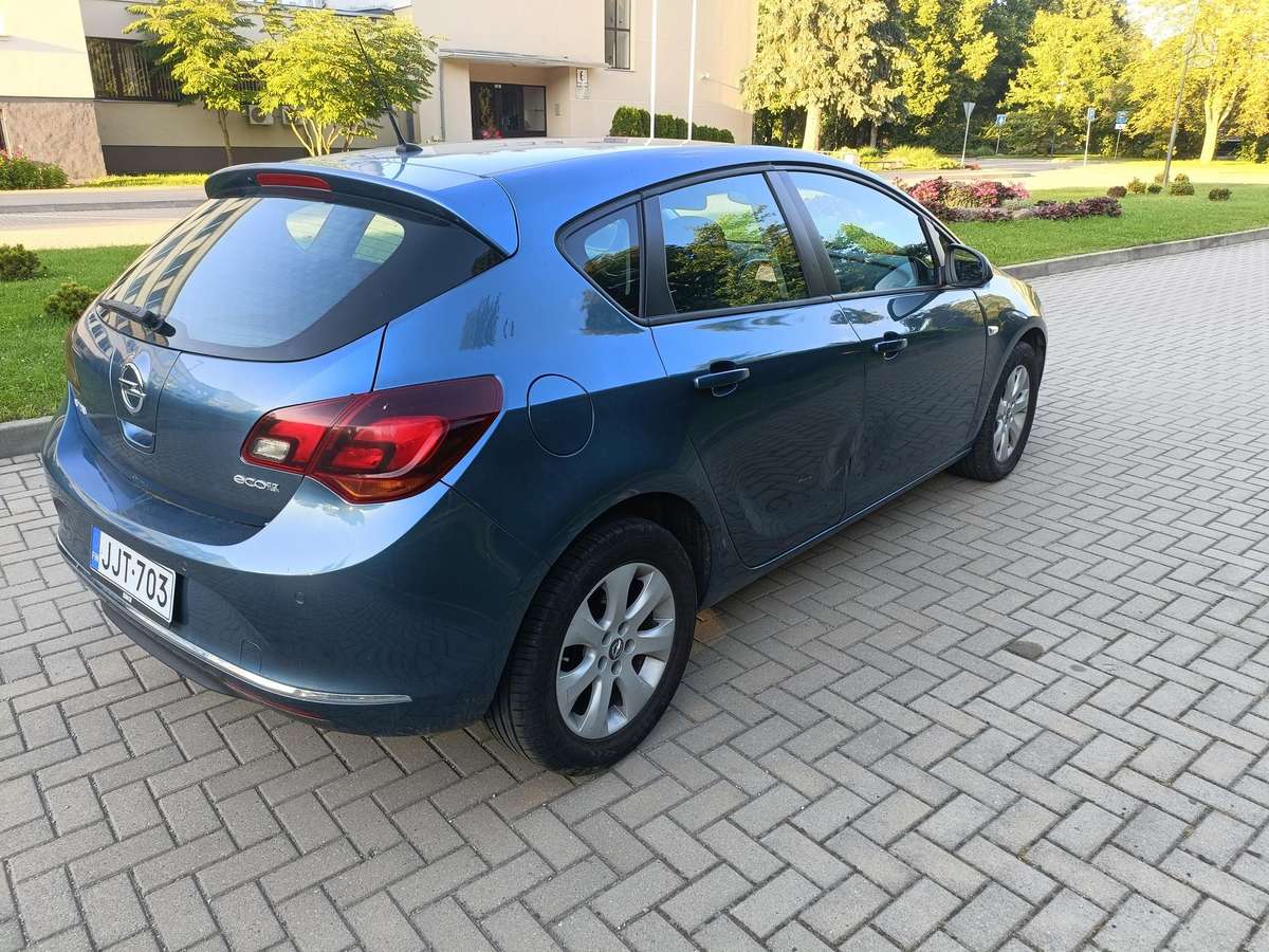 Opel Astra, 1.4 l., hatchback