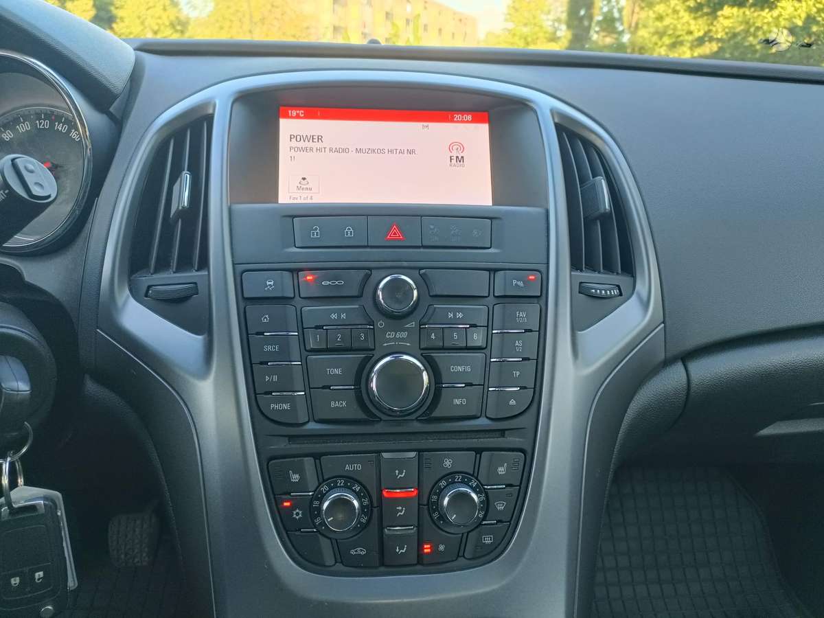 Opel Astra, 1.4 l., Хэтчбек