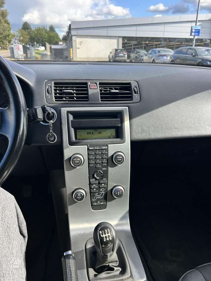 Volvo S40, 2.0 l., Седан