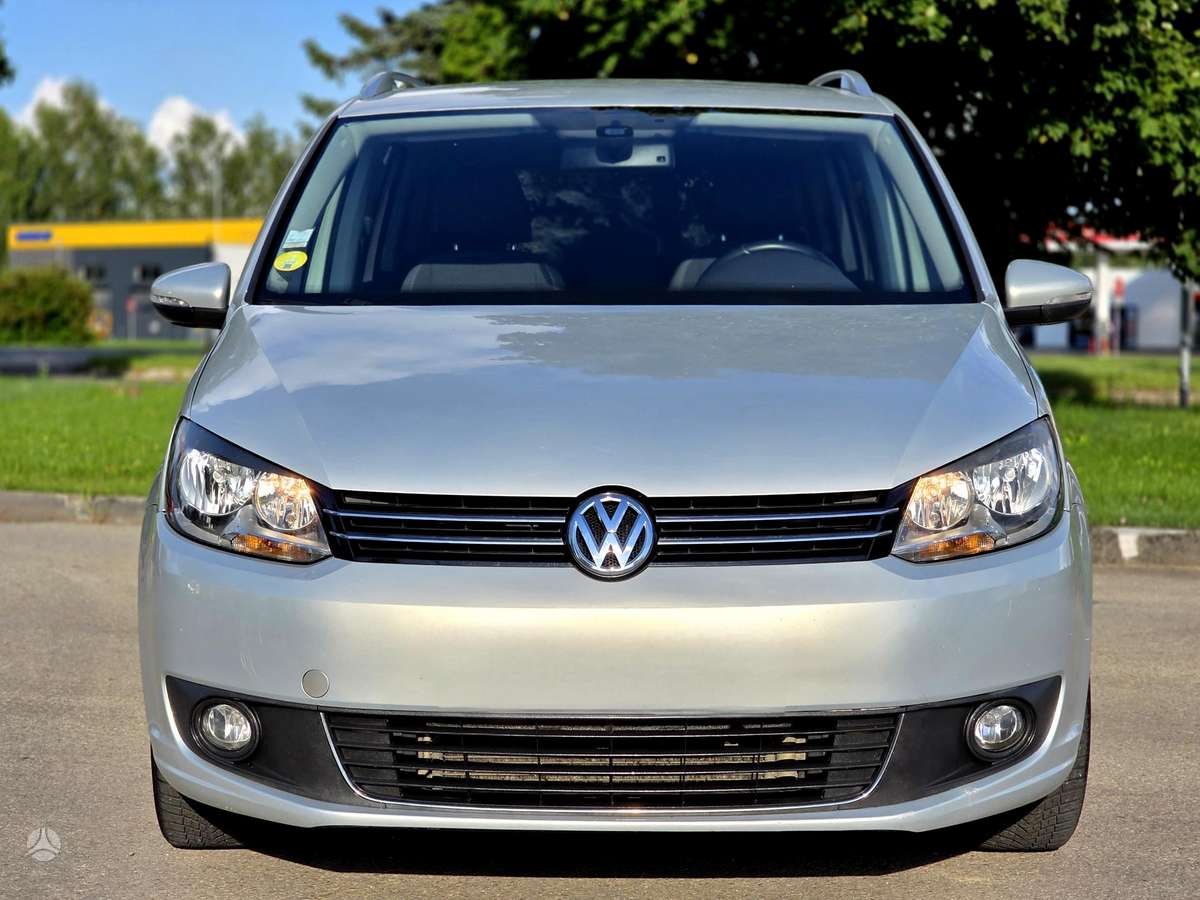 Volkswagen Touran - 2