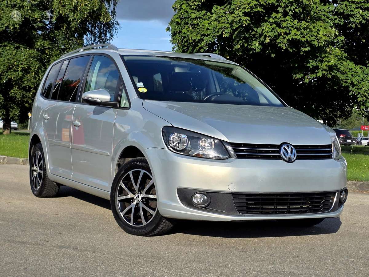 Volkswagen Touran - 3