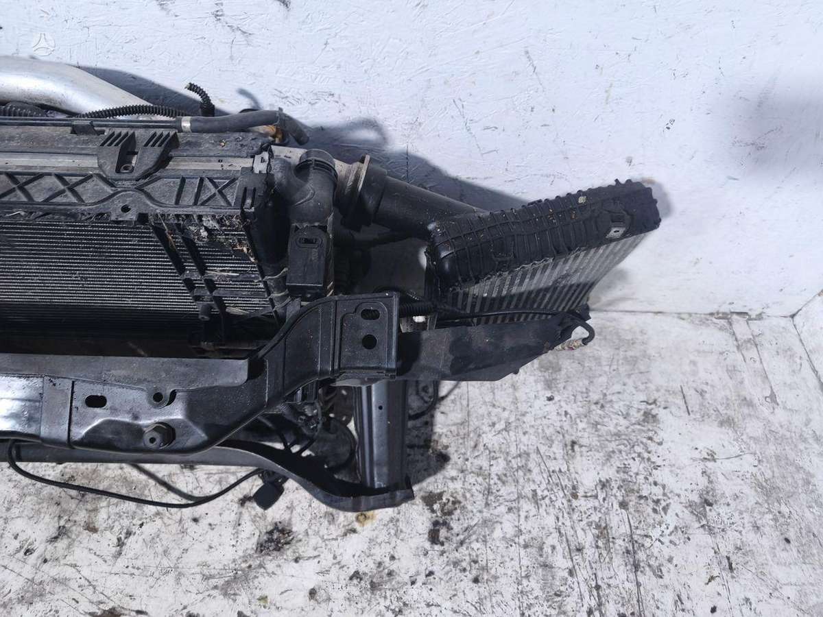 Porsche Cayenne radiator