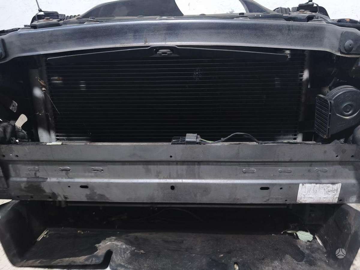 Jaguar XE hood (front, rear)