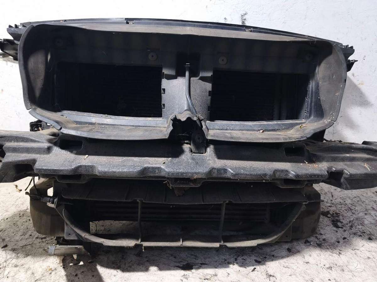 BMW X1 dangtis (priekinis, galinis)