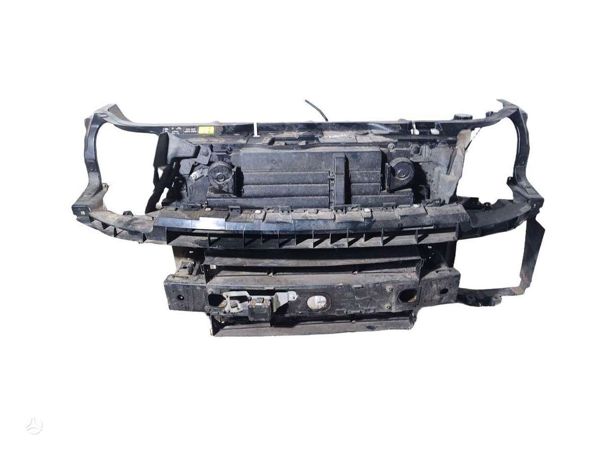 Land Rover Discovery hood (front, rear)
