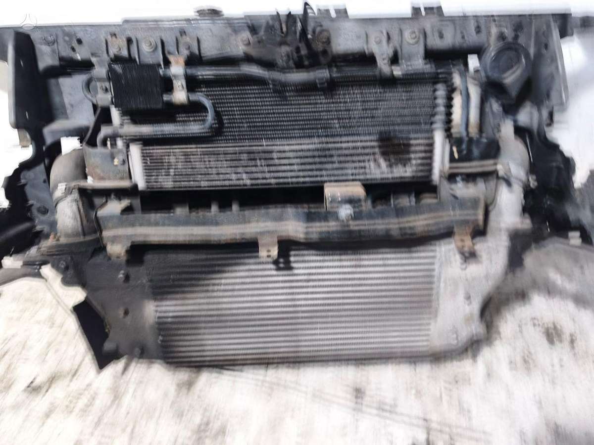 Nissan Navara hood (front, rear)