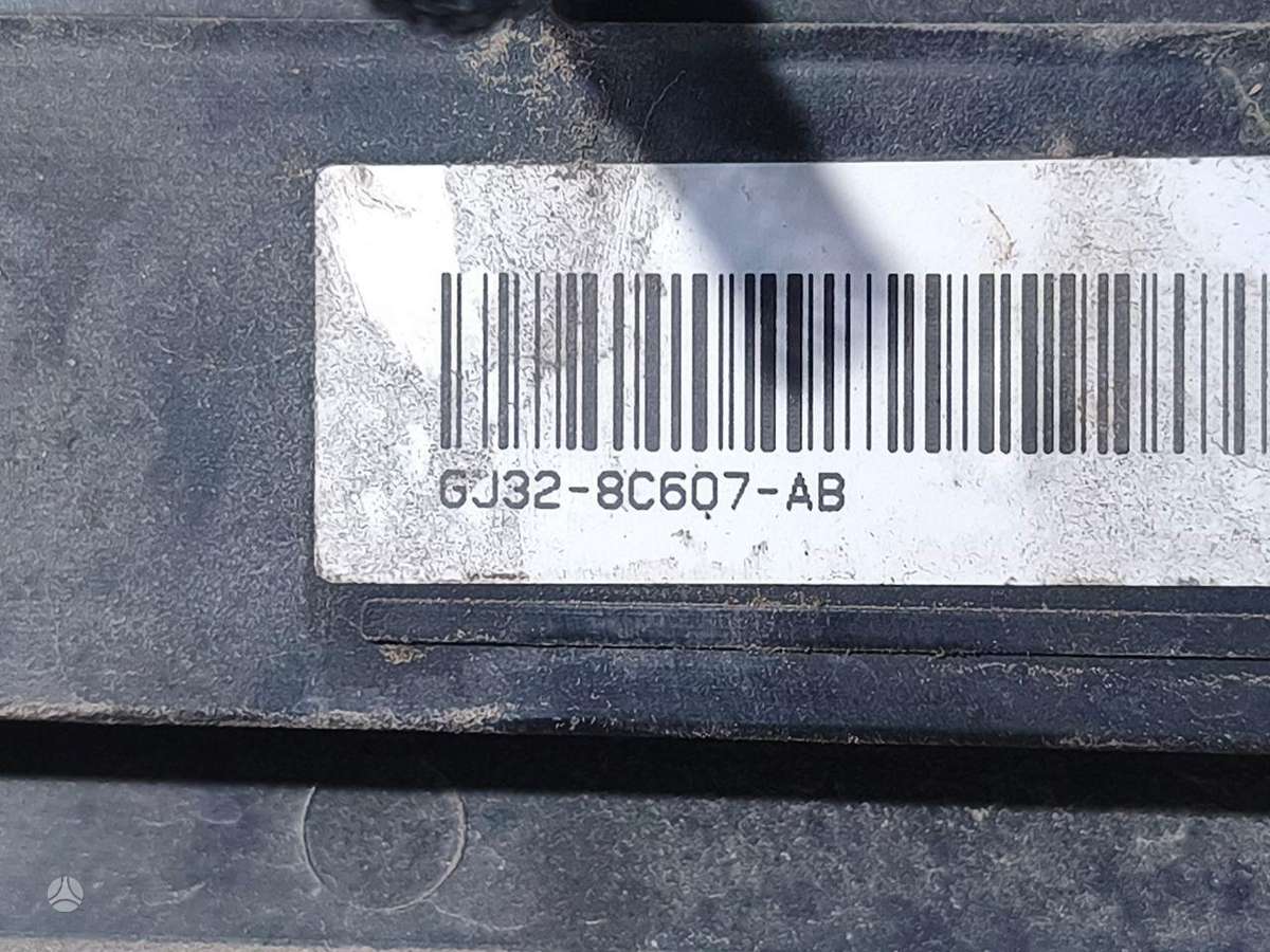 Land Rover Evoque, GJ32-8C607-AB, radiatorius