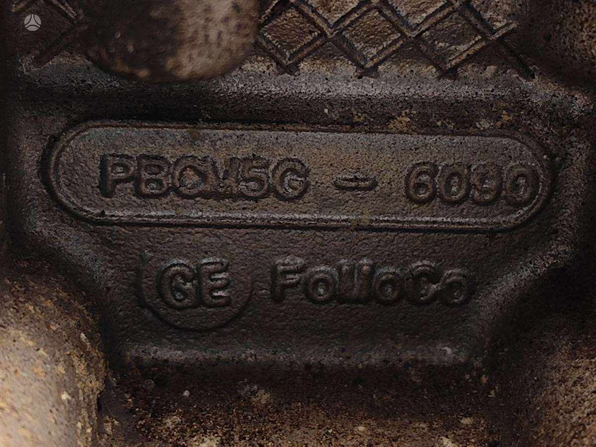 Ford Focus, CM5G-6090-GE, cylinder head