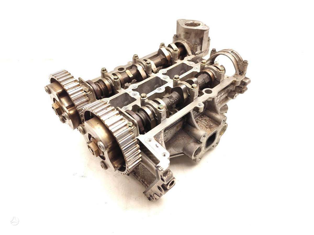 Ford Focus, CM5G-6090-GE, cylinder head