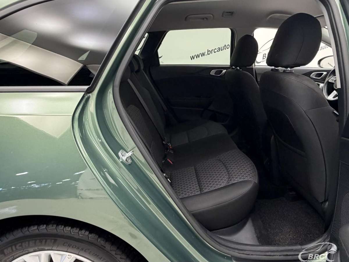 Kia Ceed, 1.5 l., Универсал