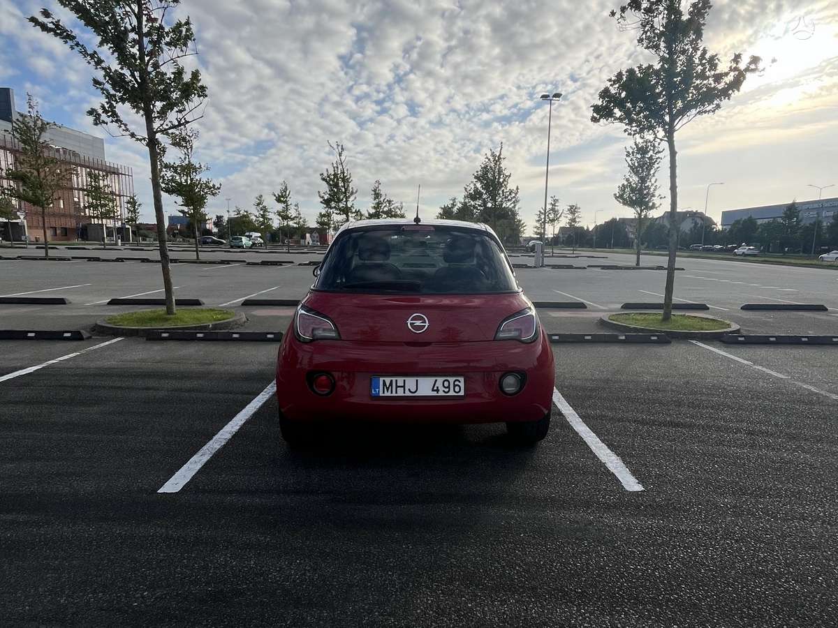 Opel Adam, 1.2 l., hatchback