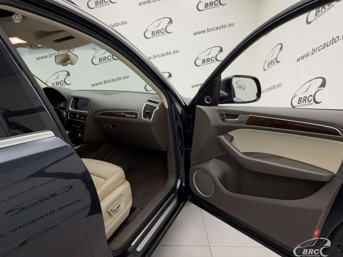 Audi Q5, 2.0 l., Внедорожник / Кроссовер