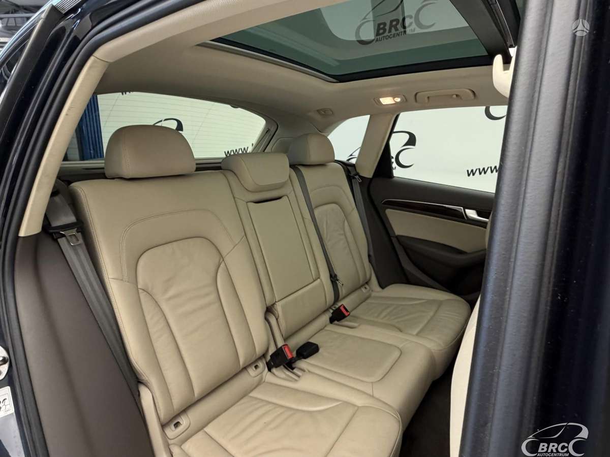 Audi Q5, 2.0 l., Внедорожник / Кроссовер