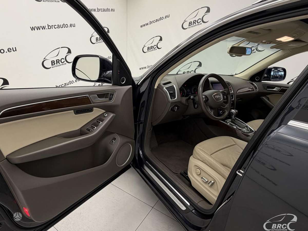 Audi Q5, 2.0 l., Внедорожник / Кроссовер