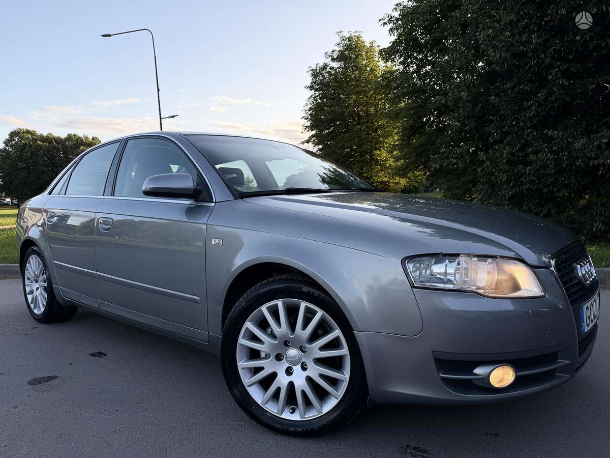 Audi A4, 2.0 l., Седан