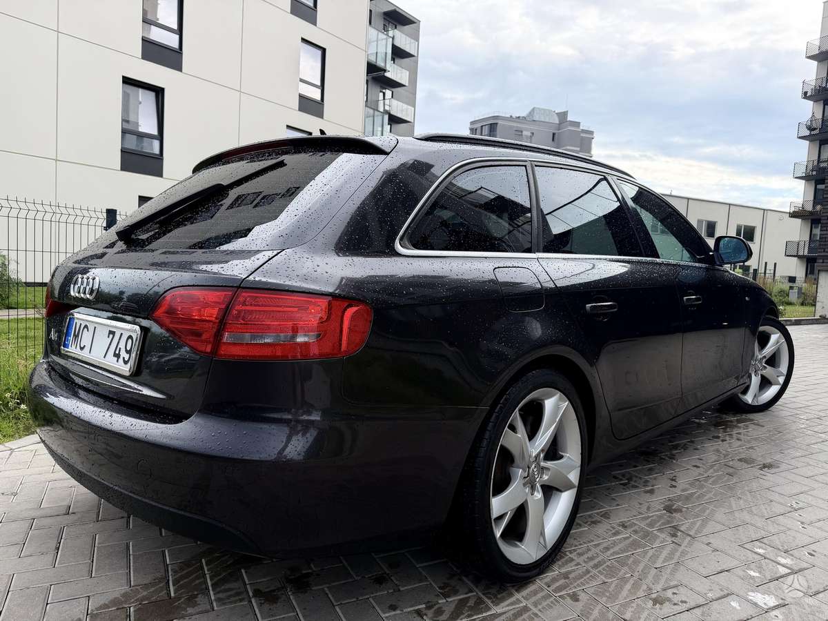Audi A4, 2.0 l., universalas