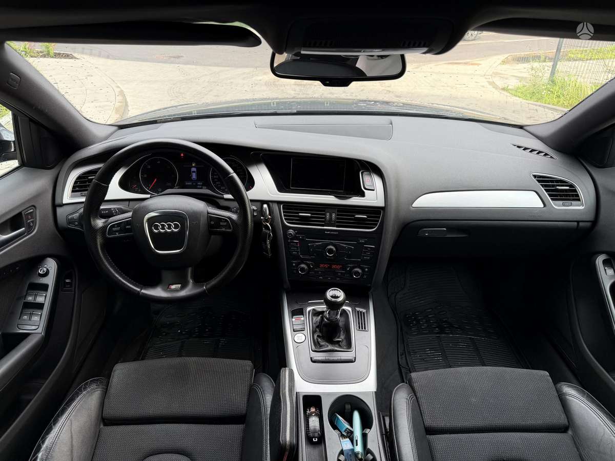 Audi A4, 2.0 l., universalas