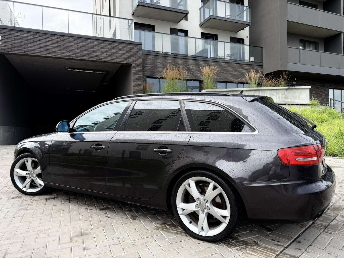 Audi A4, 2.0 l., Универсал