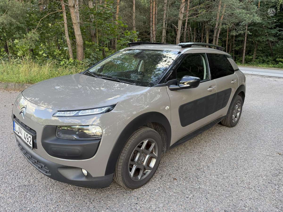 Citroen C4 Cactus, 1.2 l., hatchback