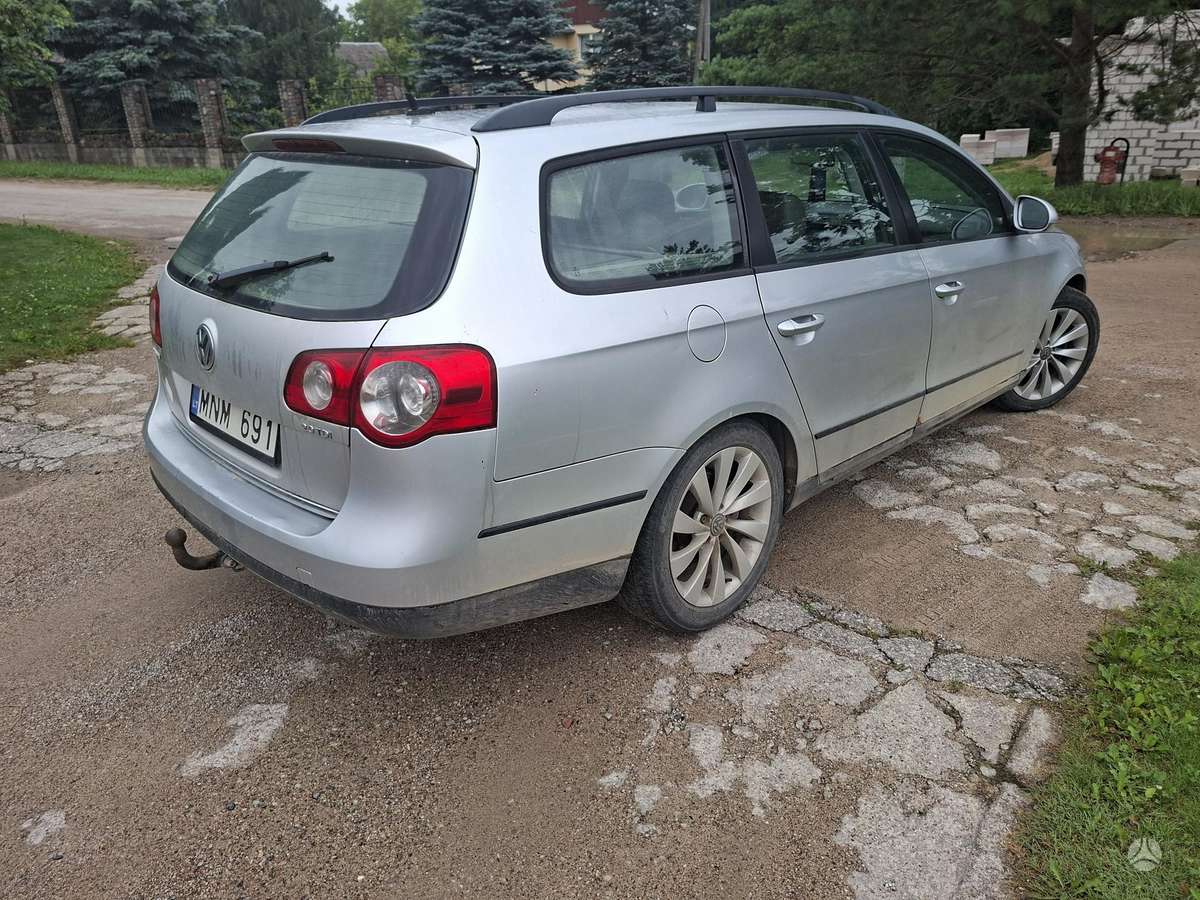 Volkswagen Passat - 5
