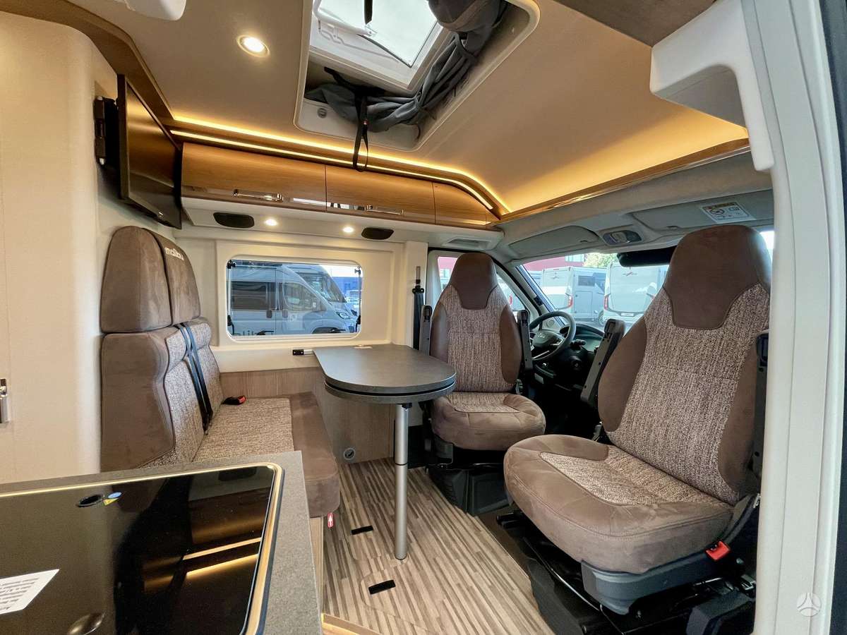Carthago Malibu Van 600 DB K, campers