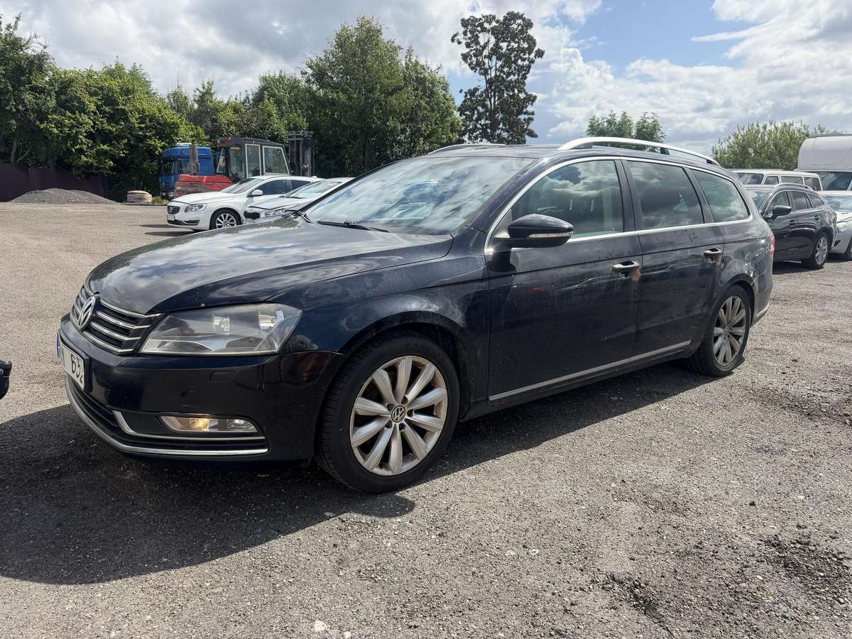 Volkswagen Passat, 2.0 l., Универсал