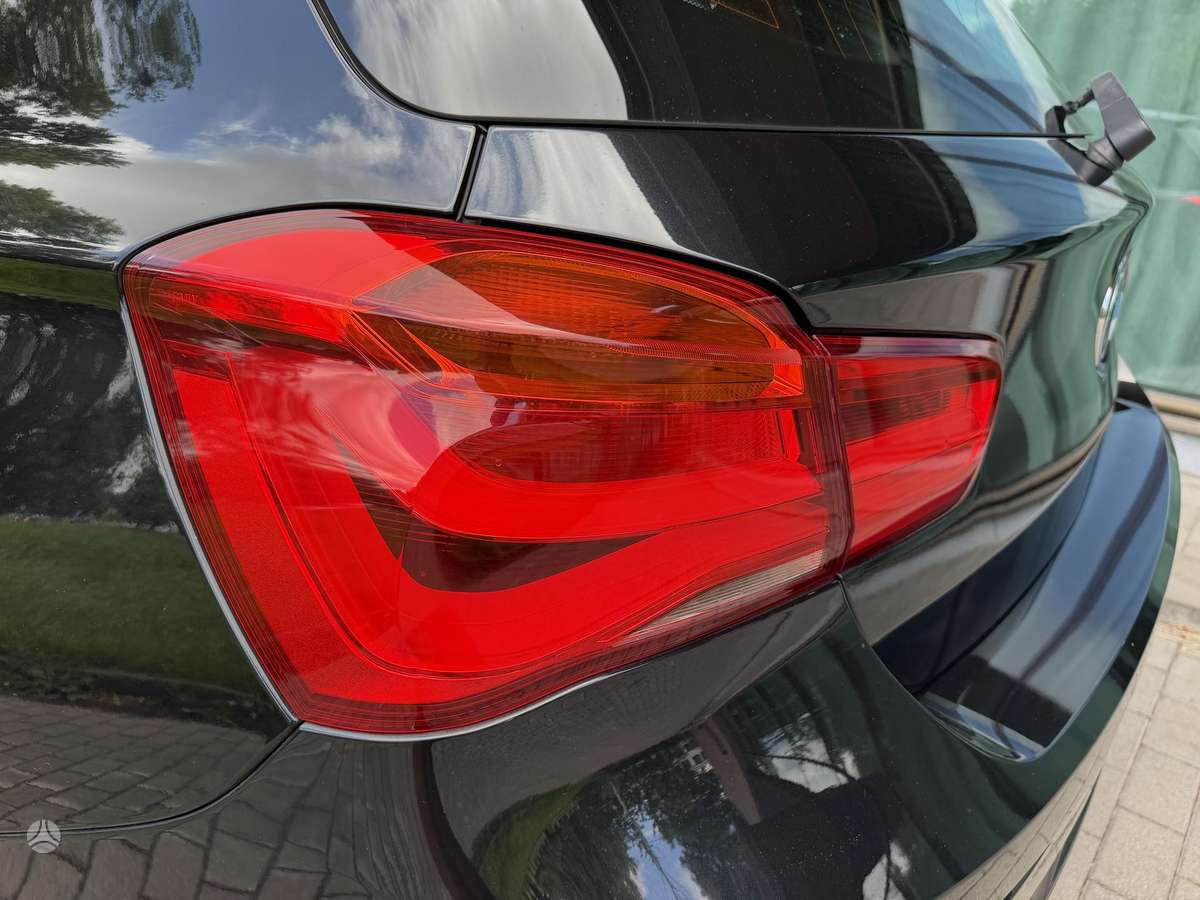 BMW 118, 1.5 l., Хэтчбек