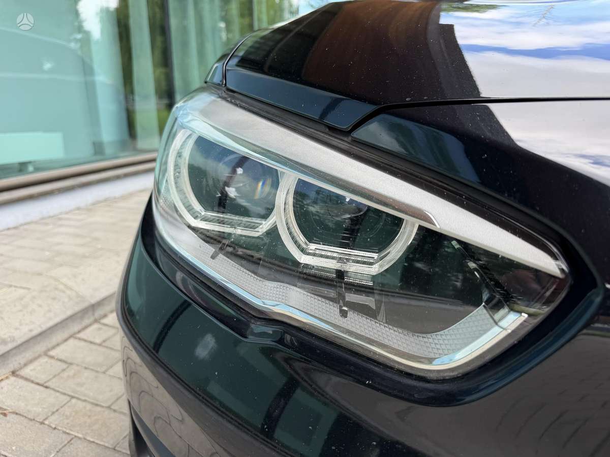 BMW 118, 1.5 l., hatchback