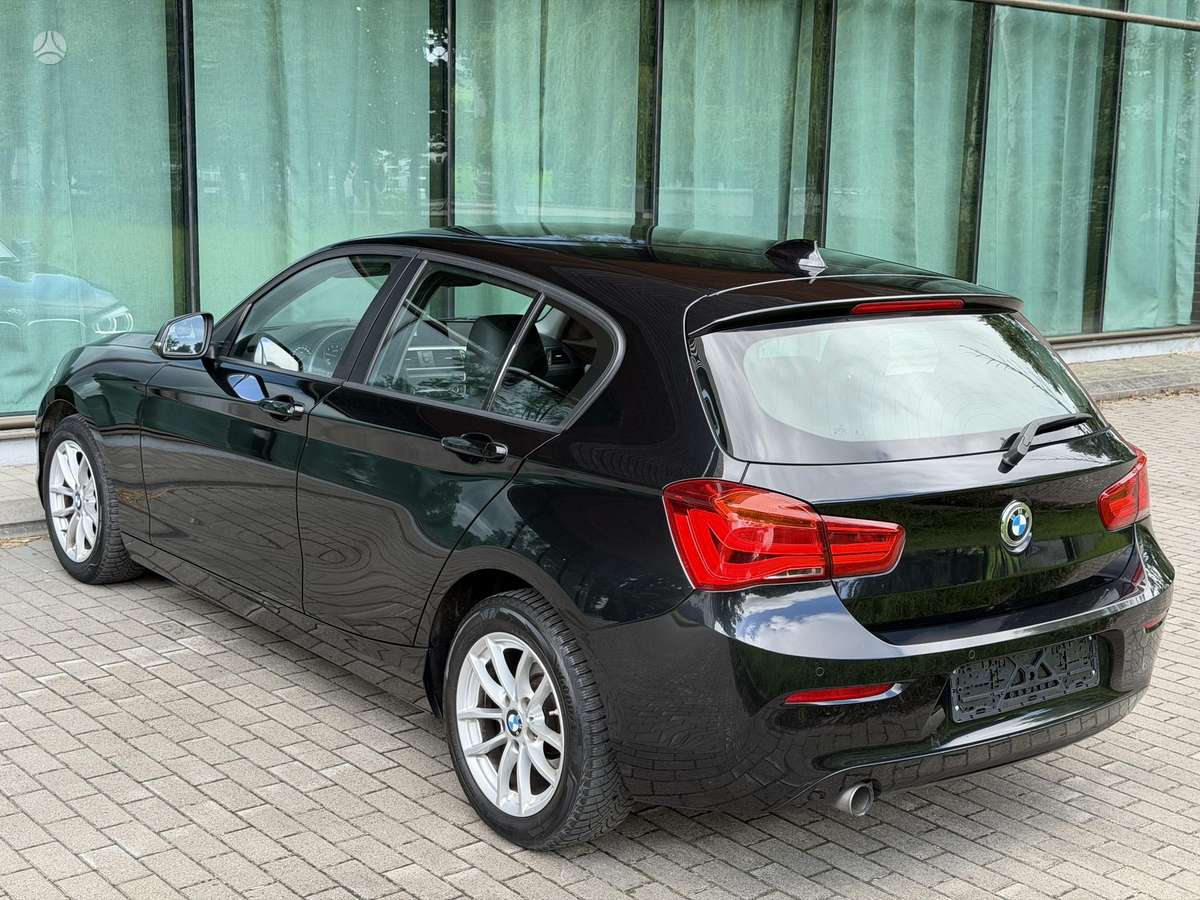 BMW 118, 1.5 l., Хэтчбек