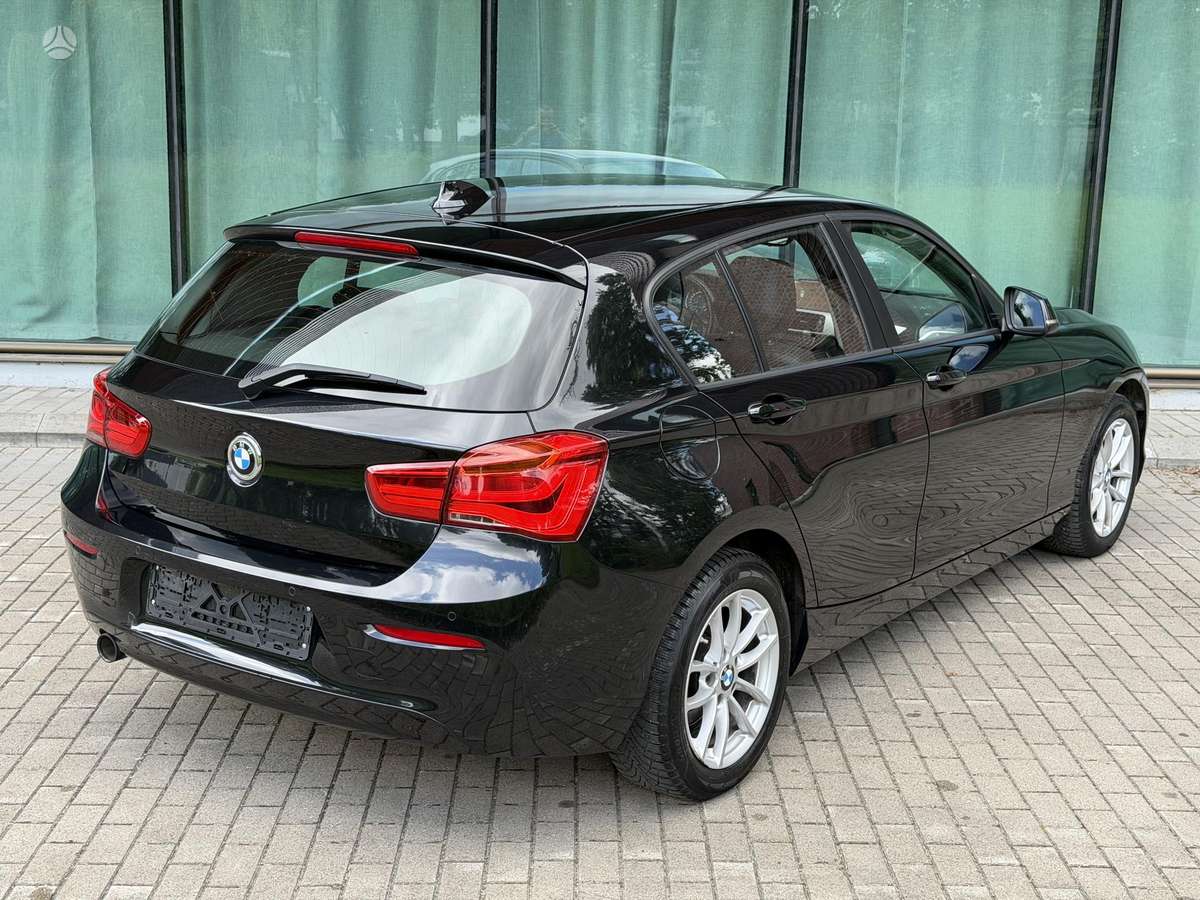 BMW 118, 1.5 l., Хэтчбек