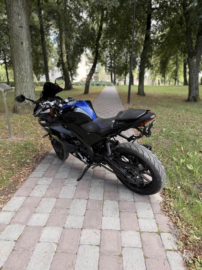Yamaha YZF 125cc, superbikes