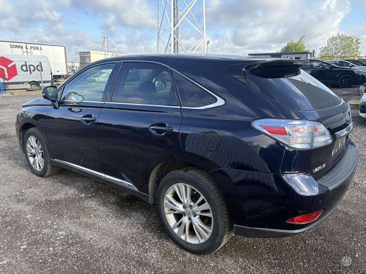 Lexus RX 450h Spalva 8uo