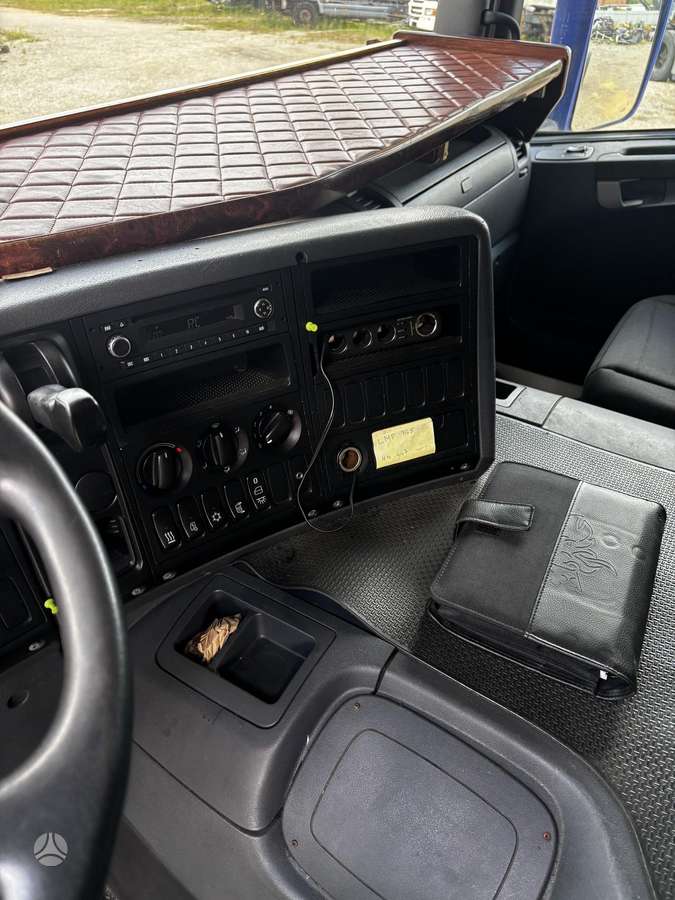 Scania P400, trucks