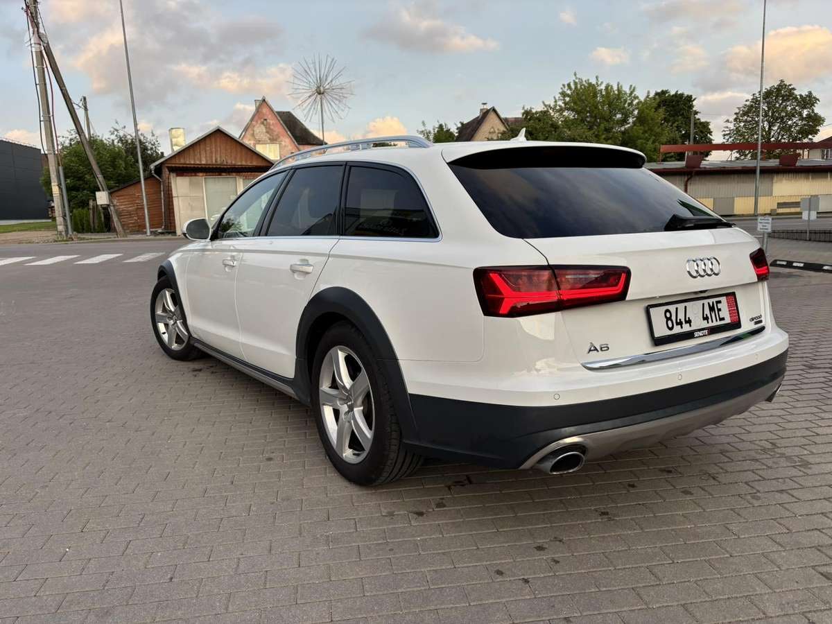 Audi A6 allroad, 3.0 l., Универсал