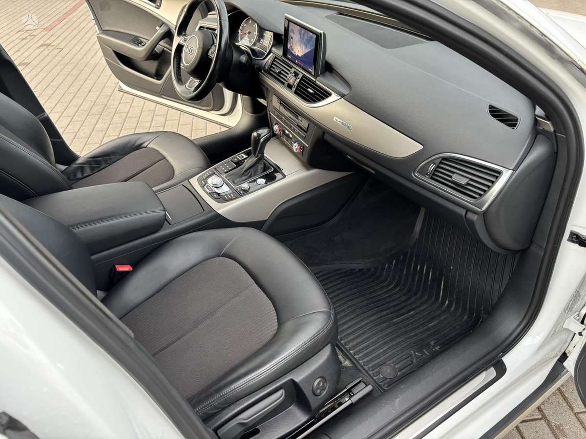 Audi A6 allroad, 3.0 l., Универсал