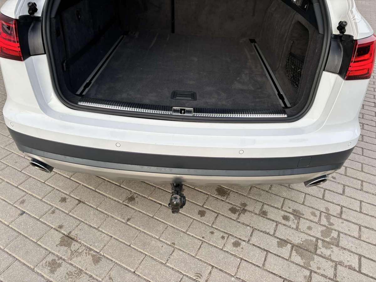 Audi A6 allroad, 3.0 l., wagon