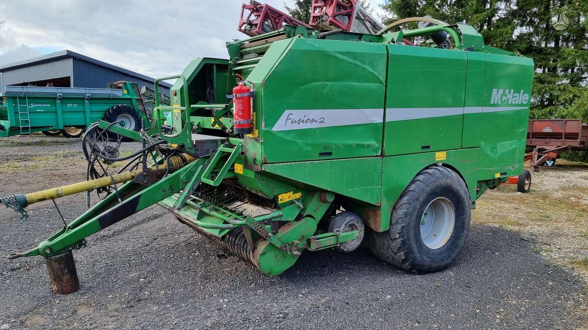 McHale FUSION 2, balers