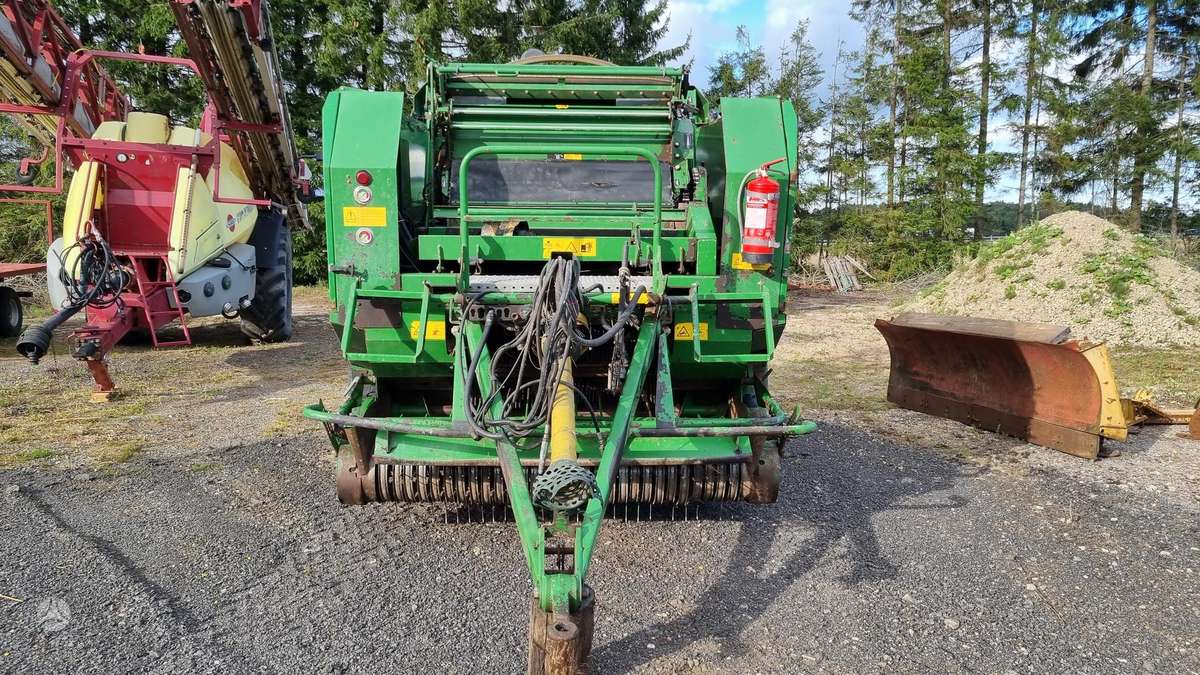 McHale FUSION 2, balers
