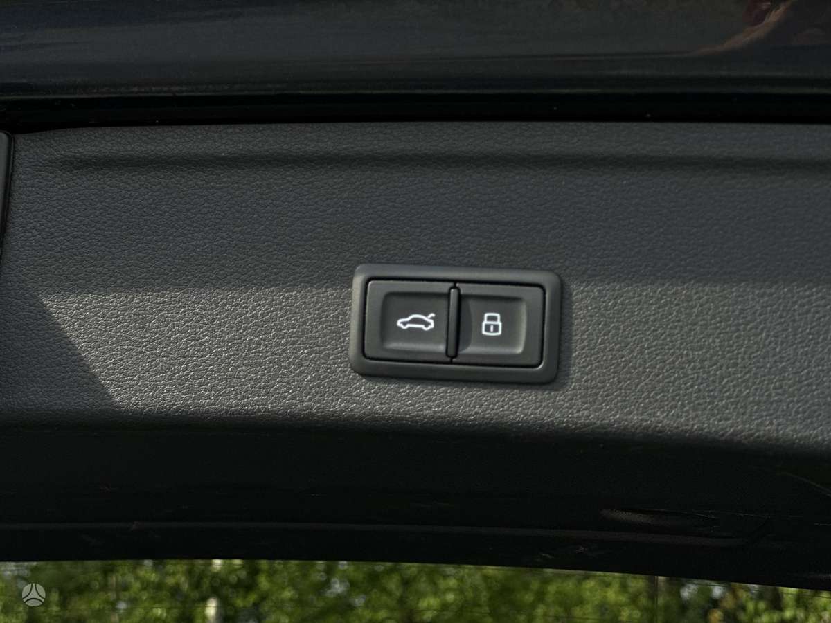 Audi A4, 3.0 l., Универсал