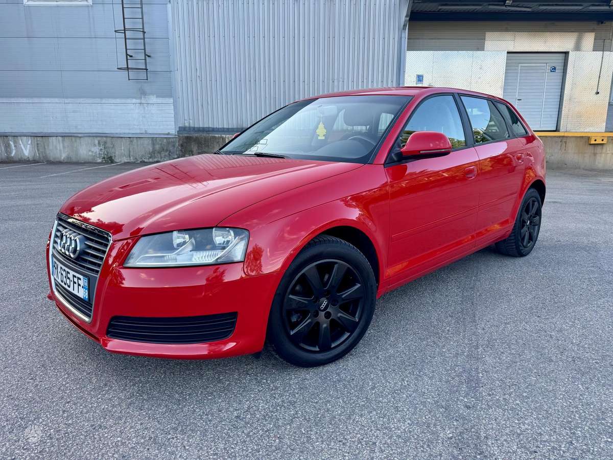 Audi A3, 1.6 l., hatchback