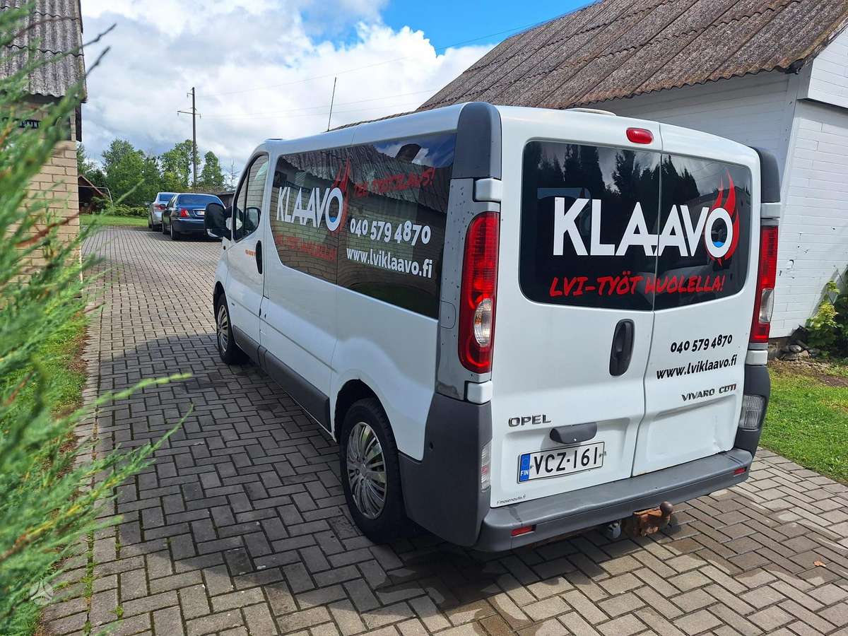 Opel Vivaro, 2.0 l., Минивэн