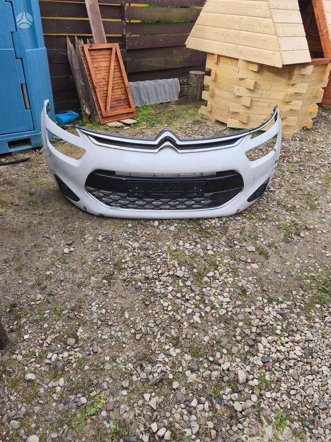Citroen C4 Picasso bumpers