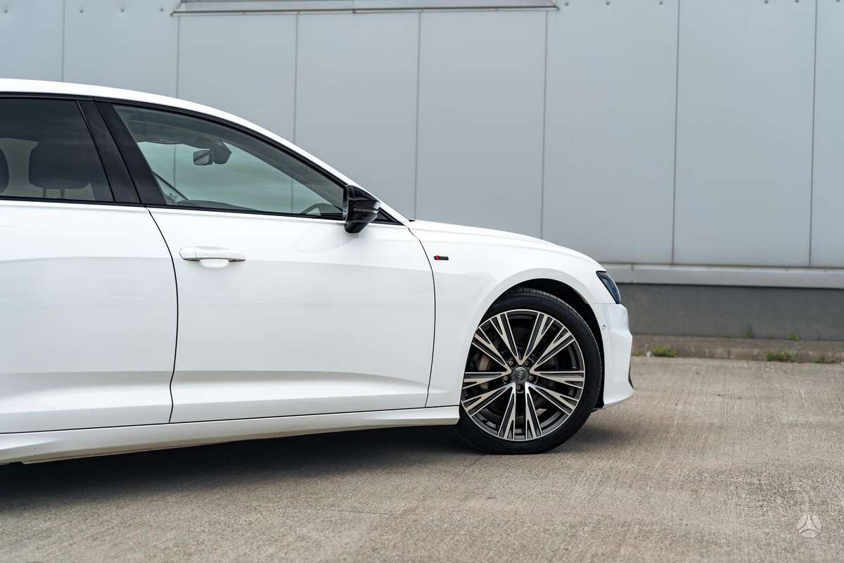 Audi A6, 3.0 l., Седан