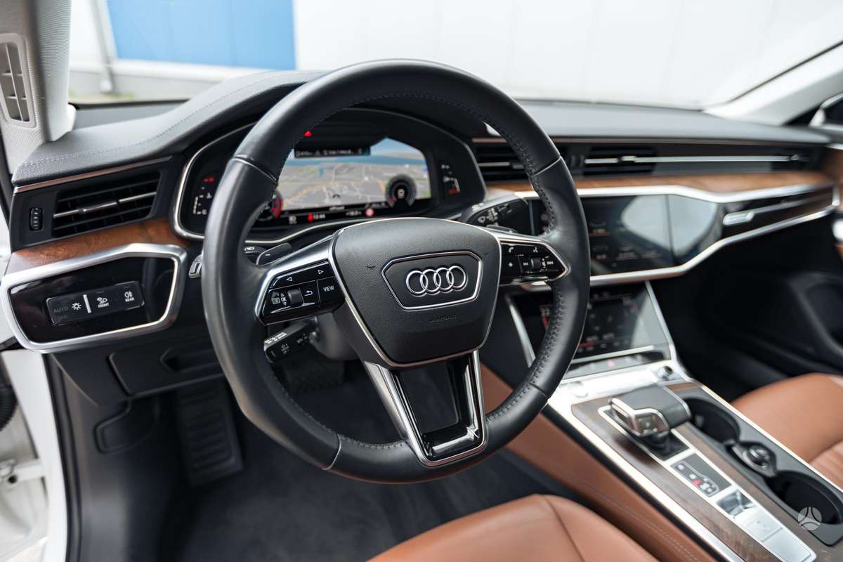 Audi A6, 3.0 l., Седан