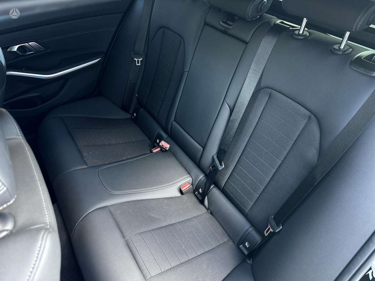 BMW 318, 2.0 l., Универсал