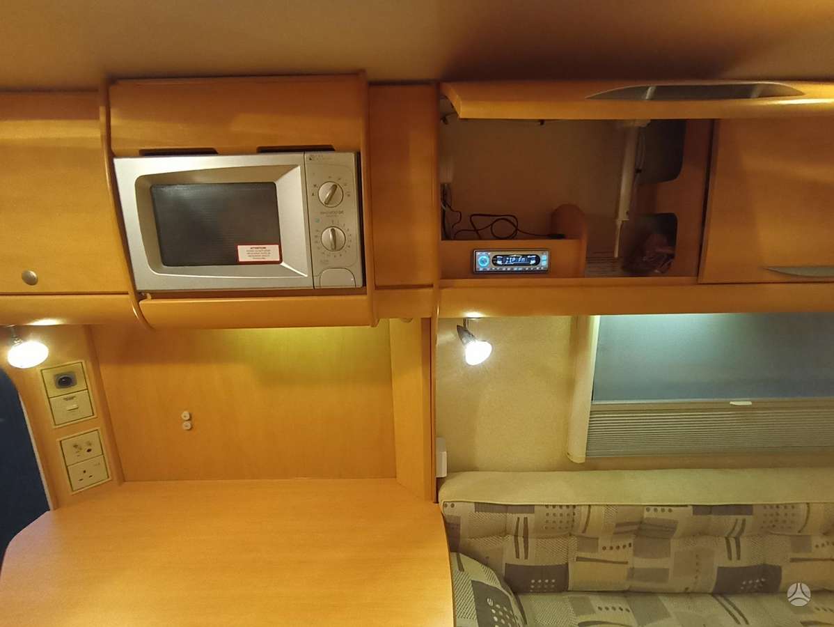 BAILEY Vermont Senator S6, caravans
