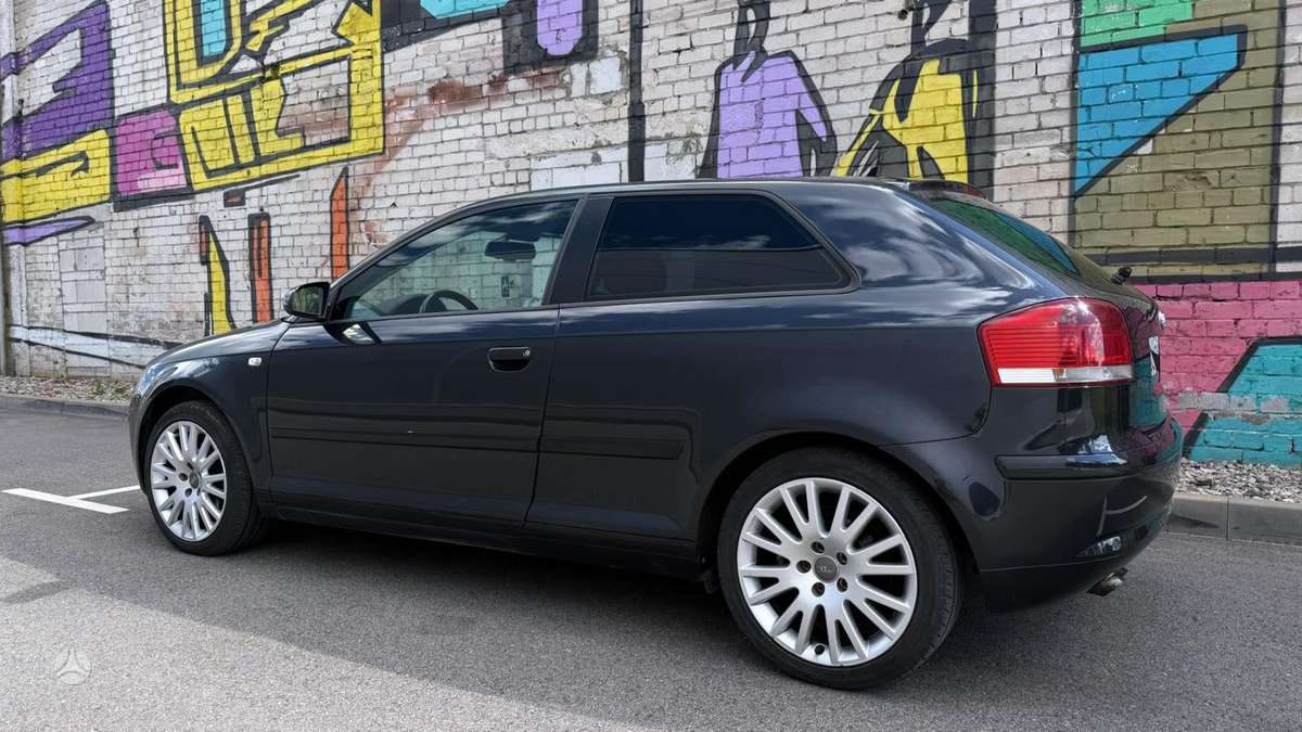 Audi A3, 2.0 l., Хэтчбек