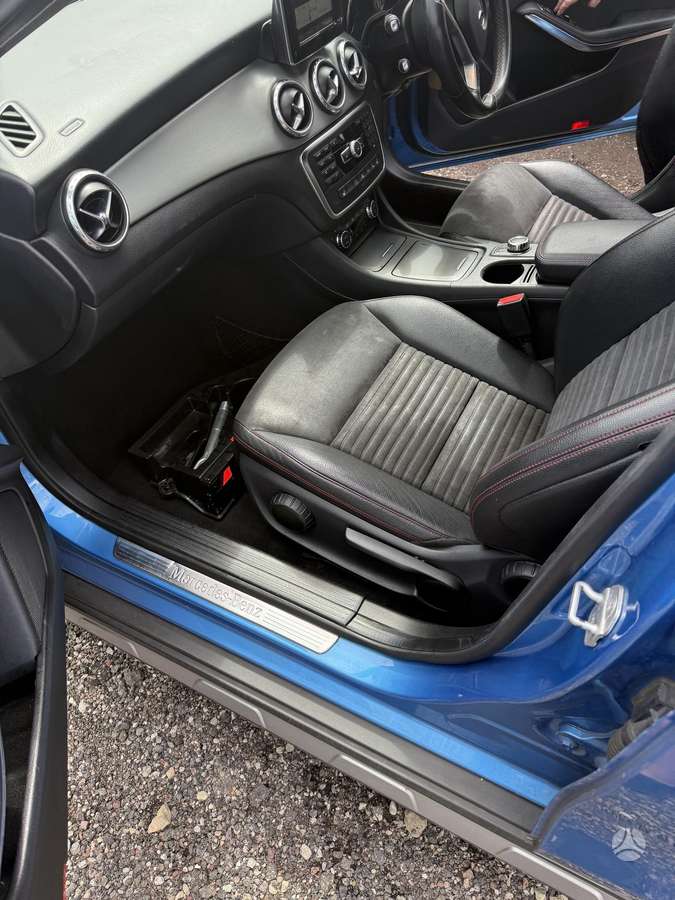 Mercedes-Benz GLA200