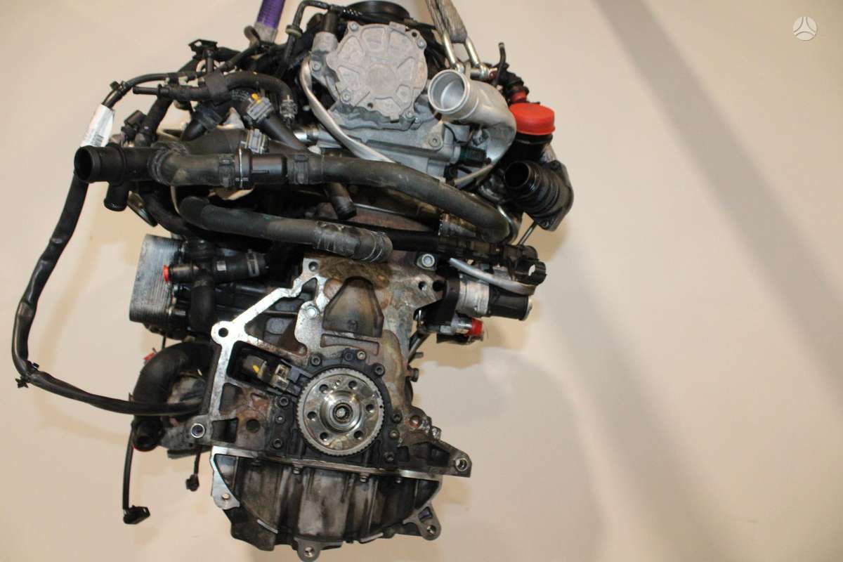 Audi Q3, CFGC, engine