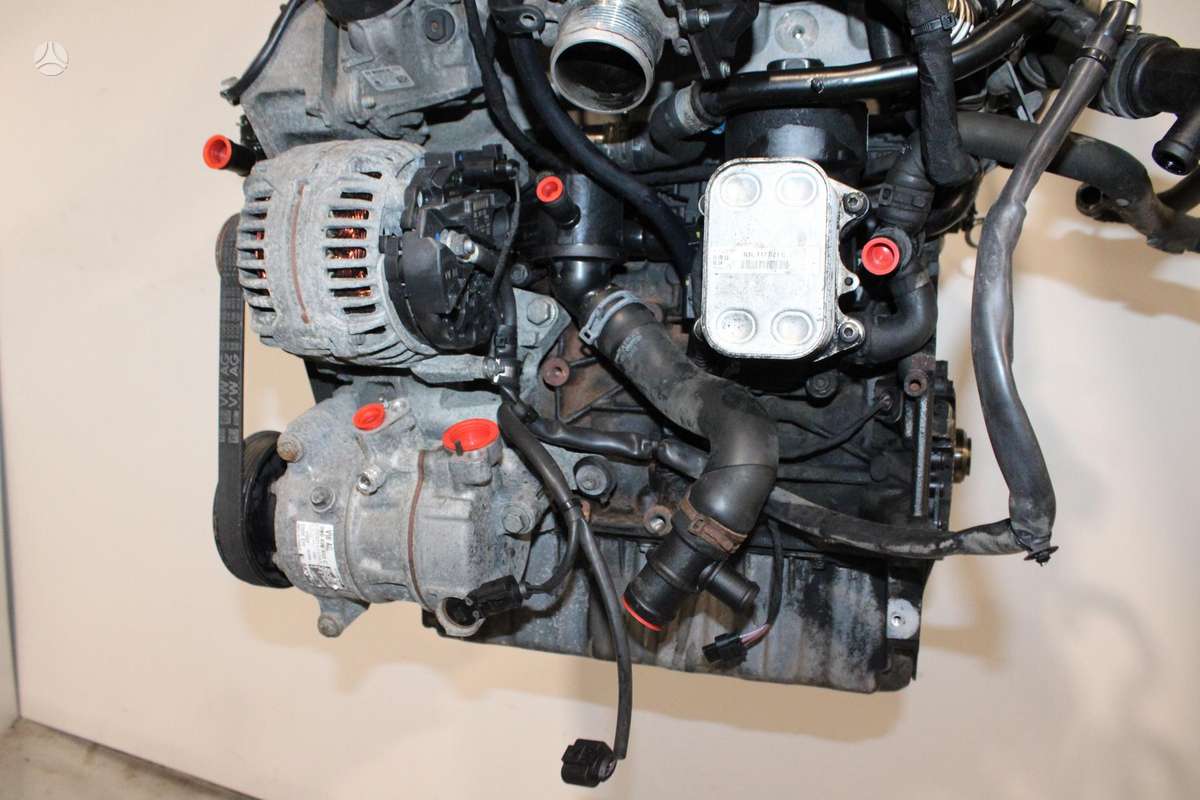 Audi Q3, CFGC, engine